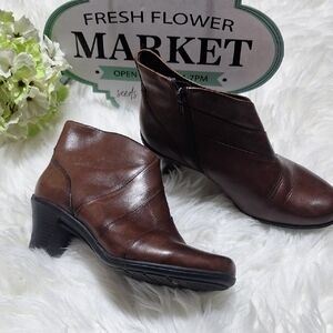 Earth Spirit Dark Brown Heeled Boots